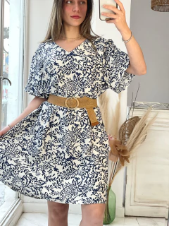 VESTIDO ESTAMPADO CON VOLADITO EN MANGAS - comprar online