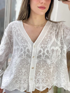 BLUSA DE LINO BORDADO - Maria Cruz