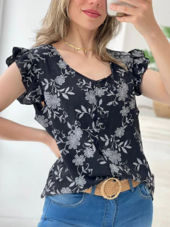 BLUSA ESTAMPADA CON BOTONES - Maria Cruz