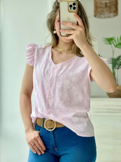 BLUSA ESTAMPADA CON BOTONES