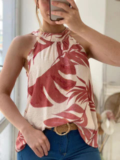 Imagen de MUSCULOSA DE SEDA ESTAMPADA