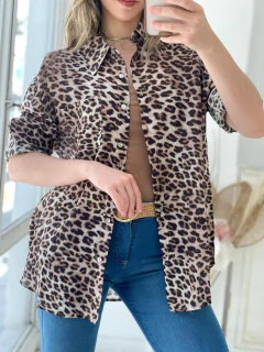 CAMISA DE GASA DISEÑO ANIMAL PRINT - Maria Cruz