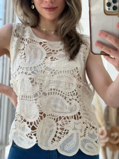 MUSCULOSA DE BAMBULA Y GUIPIURE - Maria Cruz