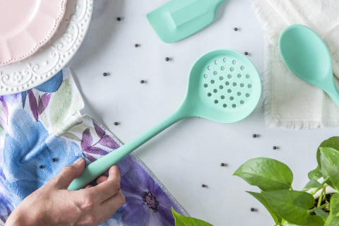 Espumadera De Silicona 32,5x10 Cm