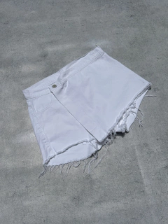 Short-pollera de JEAN blanco -rígido- ❤ - comprar online
