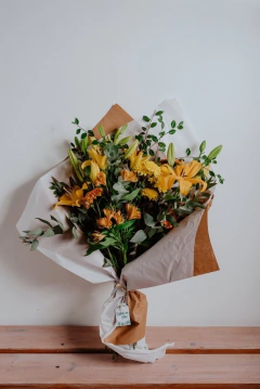 Ramo grande amarillo o naranja