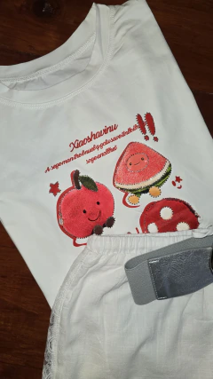 Remera ZULA Blanca en internet