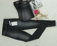 Jeans Riffle Chupin Gris R4989 [24=XS] ULTIMO DISPONIBLE en internet