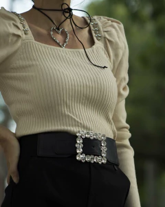 Sweater URIAH Beige - comprar online