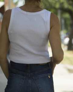 Remera Musculosa REX Blanca - tienda online