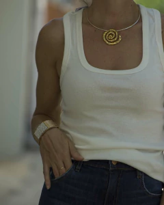 Remera Musculosa CINDY Beige en internet