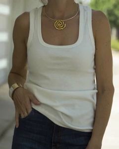 Remera Musculosa CINDY Beige - tienda online