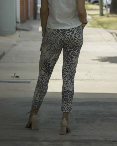 Babucha PARDO Print Leopardo Con Puño - tienda online