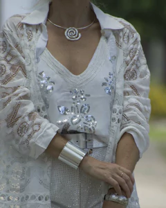 Blusa Musculosa ALANIS Blanca con Plateado - Yo Kiero