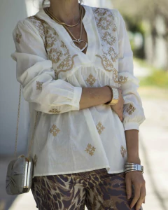 Imagen de Blusa ROYAL Natural
