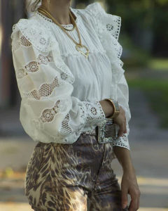 Blusa NEBRA Blanca en internet