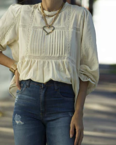 Blusa NECOL Crema [S=1] - Yo Kiero