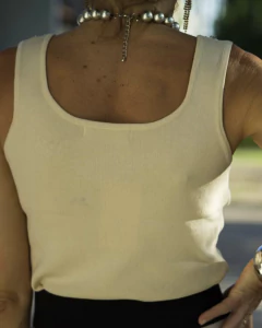Remera Top LIMA Nude en internet