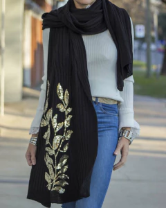 Ruana TIBET Negra - comprar online