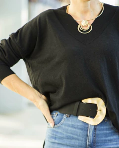 Sweater DUMAS Negro - comprar online