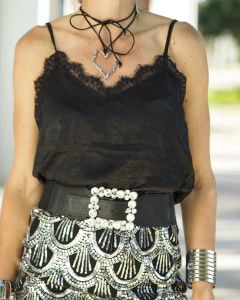 Imagen de Blusa Musculosa IVORY Negra con Negro