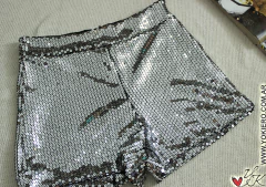 Shorts LIPSO Plateado - comprar online