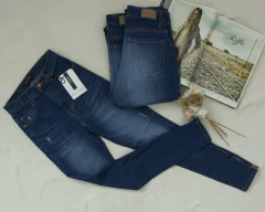Imagen de Jeans Riffle Chupin R4921