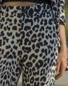 Pantalon LEOCHALL Print - comprar online