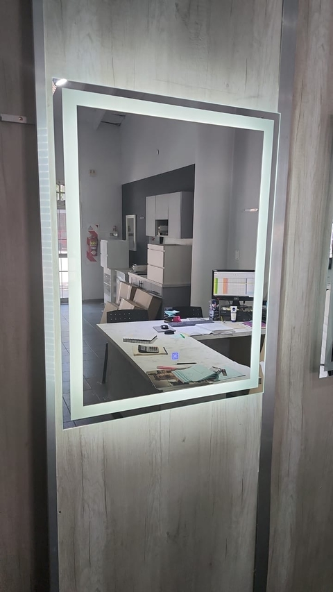 ESPEJO 100X80 B LED TOUCH RELOJ TEMP - comprar online