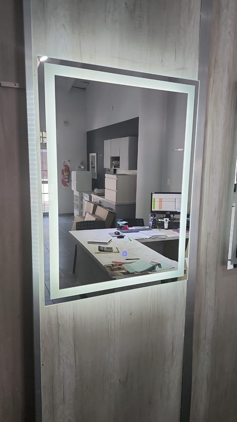 ESPEJO 60X80 LED RELOJ BLUETOOTH