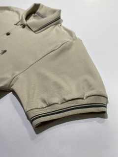 Camisa Gola Polo Confort Bege 2488 na internet