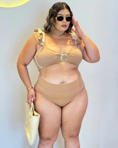 BIQUINI PLUS SIZE HOT PANT COM JÓIA NO BUSTO ALICE