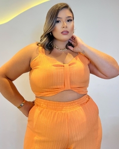 CONJUNTO PLUS SIZE CALÇA E CROPPED JULIANA LARANJA - Amanditta Plus | Moda Feminina Plus Size