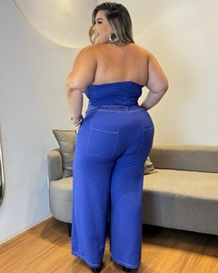 CONJUNTO PLUS SIZE CALÇA PANTALONA E TOP DETALHE COSTURA CONTRASTE MIA