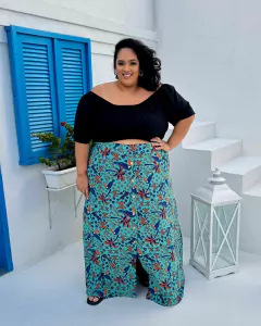 SAIA LONGA DE BOTÕES PLUS SIZE ADA - comprar online