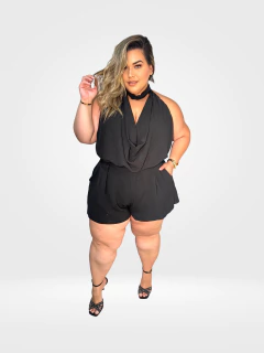 CONJUNTO PLUS SIZE BLUSA E SHORT VANESSA PRETO - comprar online