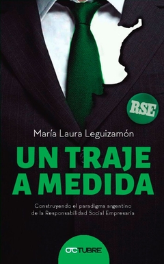 UN TRAJE A MEDIDA
