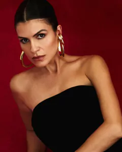 Vestido Scarlett Midi na internet