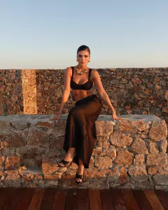 Saia Midi Sara - Dress2shine