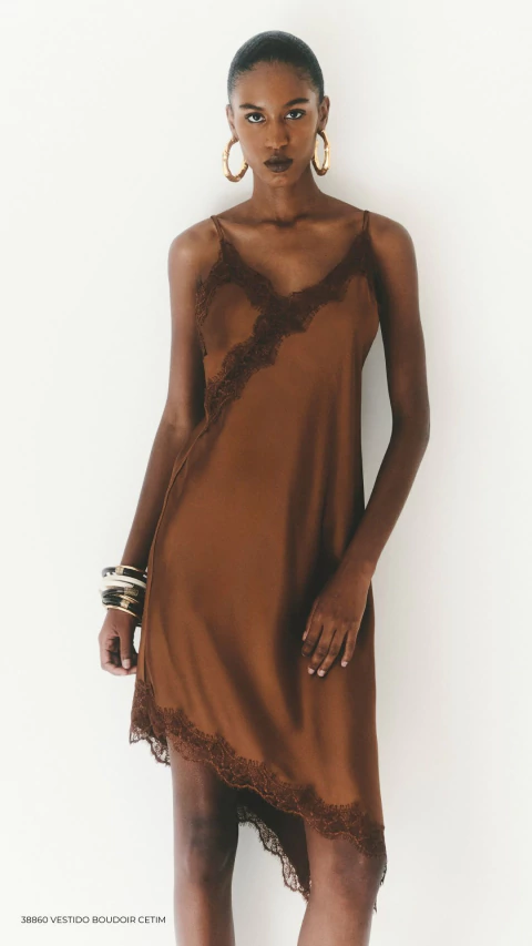 Vestido Cetim Com Renda