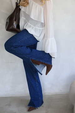 Calça jeans strech com fenda - Dress2shine