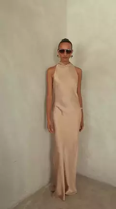 Vestido Becca na internet