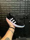 Zapatillas urbanas nacionales