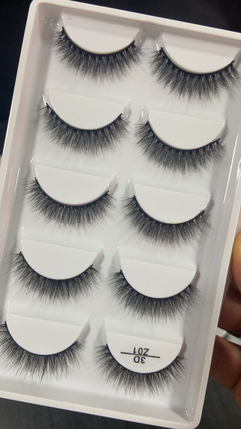 CARTELA DE CILIOS Z01 - 5 PARES