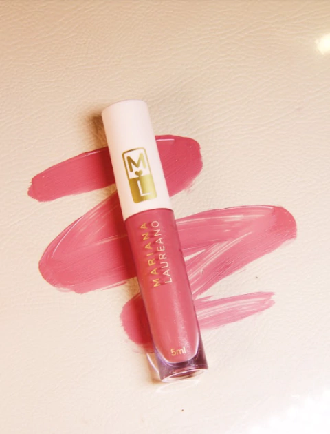 BATOM LÍQUIDO SEMI-MATE - MARIANA LAUREANO