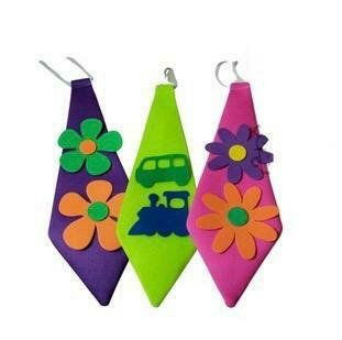 Corbatas Fluo Tela Con Apliques