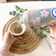 DESPOLVILLADOR CON STICKERS DE REGALO