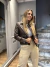CAMPERA SHAINA TACHAS CHOCO (O130) en internet