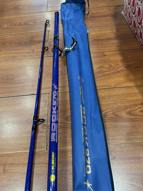 Caña Surfish Rock 2tramos 2.70Mts 100/200grs