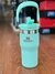 Vaso con manija Verde agua 600Ml doble pico